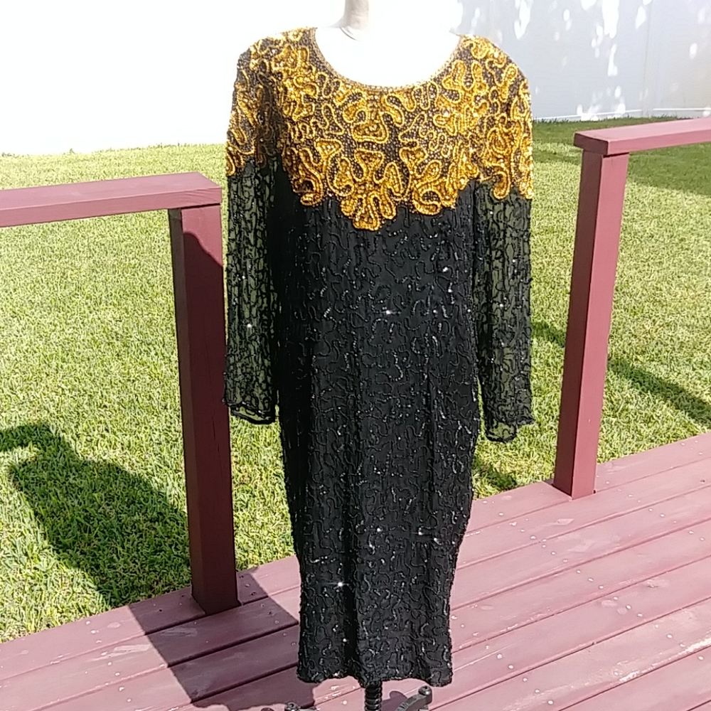 Roman's Women's Evening Dress.